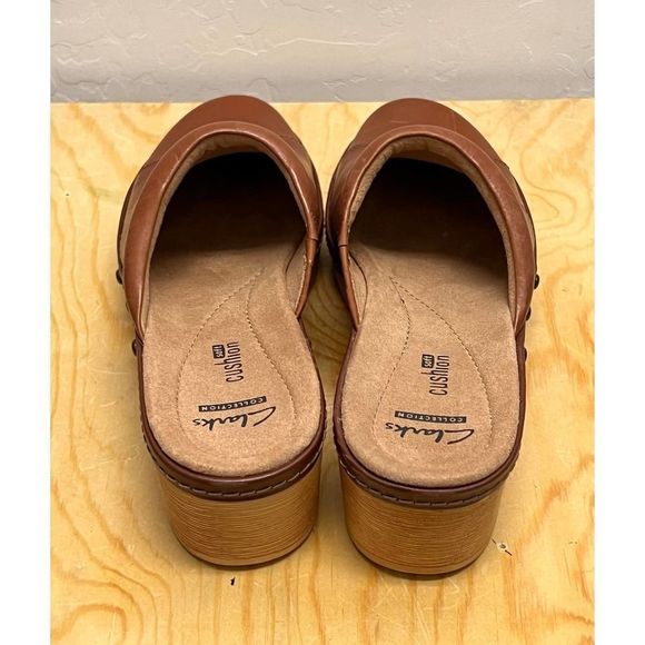 Clarks Soft Cushion Preslet Sheen Clog Mule Size 8 - Picture 3 of 5
